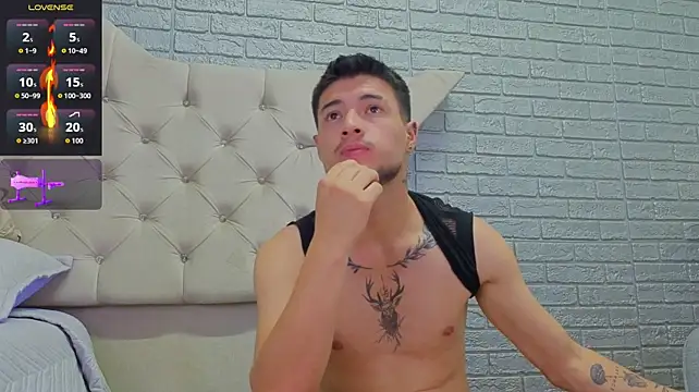 EdwardRoss_ Live XXX-Chat