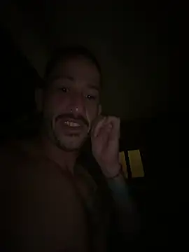 Chat +18 de MeladoDiMel ao vivo