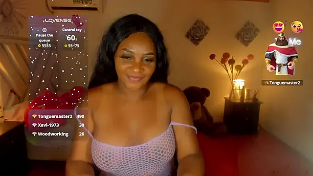Chat +18 de Miagrace ao vivo