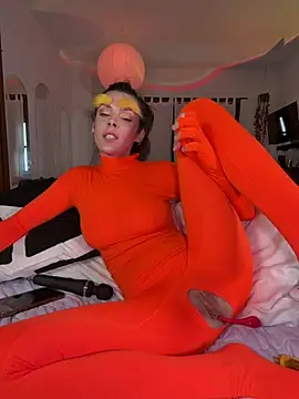 GennaJames élő XXX-chatje