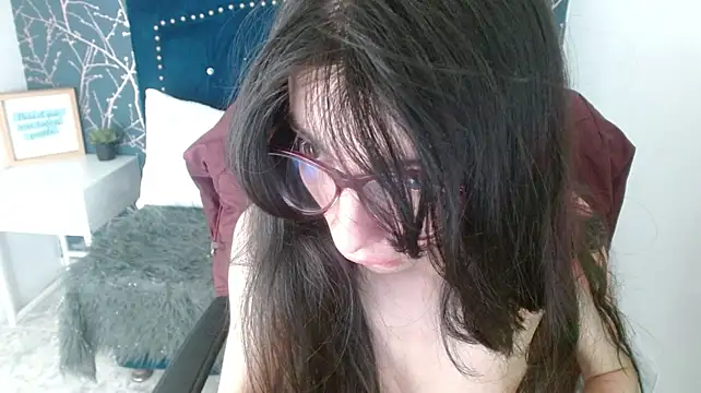 Allyshon_ Chat XXX in diretta