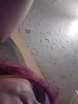TWiSTYTheTwizted's Live XXX Chat