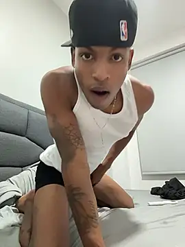 צ'אט XXX בשידור חי של Jhan_Ngg