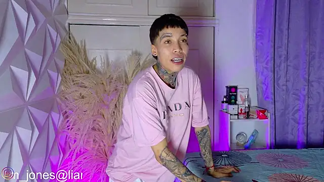 Jonesliam23 Live XXX-Chat