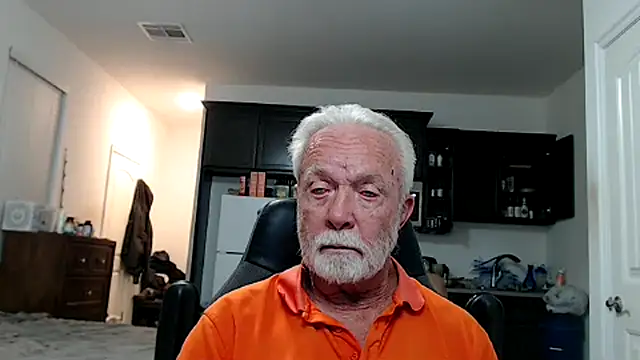 צ'אט XXX בשידור חי של rockpoint69