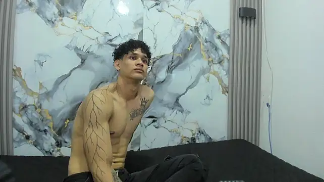 Toshi_75 Chat XXX live