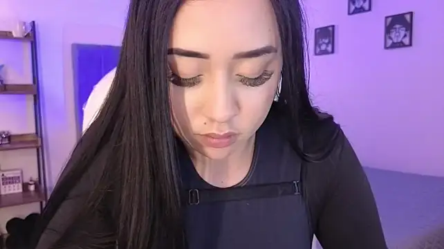แชท XXX สดของ iam_sofiia