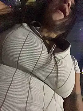 Chat +18 de ReggieG ao vivo