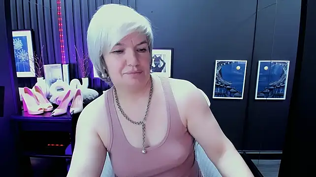 CarmenSoft's Live XXX Chat