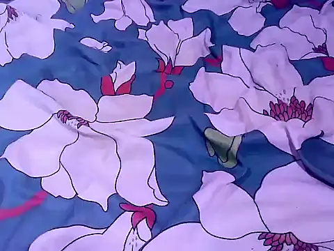 צ'אט XXX בשידור חי של SweetMoonlight