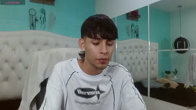 DraxBlade09 Live XXX-Chat