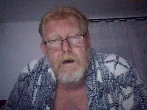 carli566 XXX чат на живо