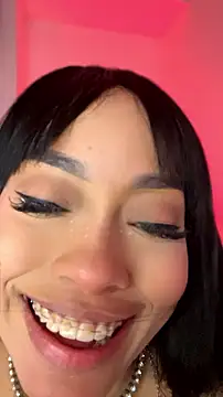 ItsBellaPorch XXX чат на живо