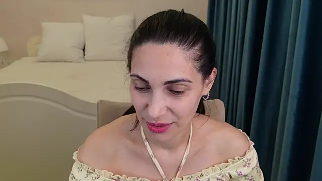 LovelyBeatrice's Live XXX Chat