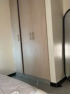 Kaylee_eee লাইভ XXX চ্যাট