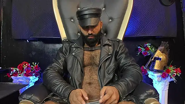 BeardAndrew Chat XXX in diretta