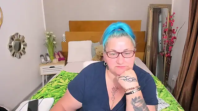 Sugarmommy_69X's Live XXX Chat