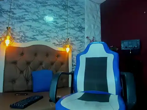 Damian-Lux Show in webcam