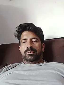 XxX_KING30 লাইভ XXX চ্যাট