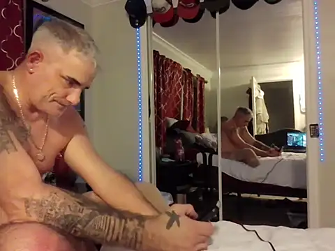 sexyfucka1: διαδικτυακό σόου στην κάμερα