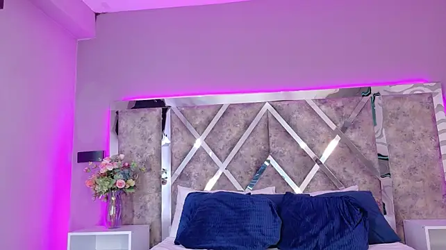 Živý XXX chat Larabrooks