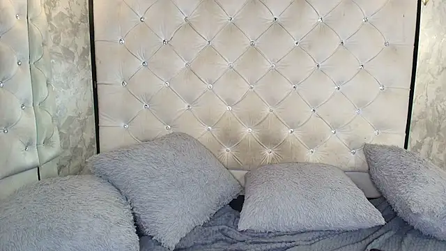MagentaBuk Chat XXX live
