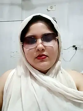 Nusrat-N's Live XXX Chat