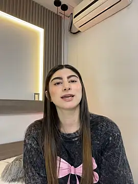 evelyn_hills' Live XXX Chat
