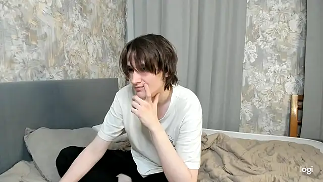 Онлайн чат XXX Ash_Foxglove
