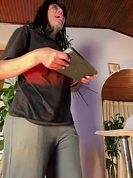 _zoe_bakerr élő XXX-chatje