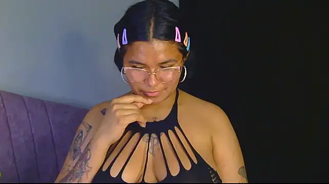 Chatroom XXX en direct de alessia_temptation