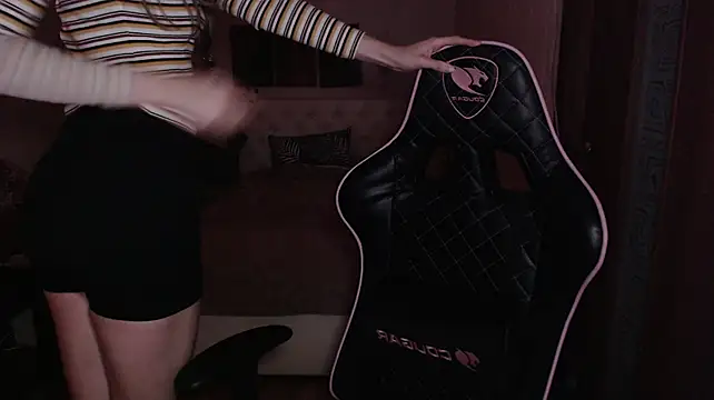 XXX chat uživo modela jeann_elsaa