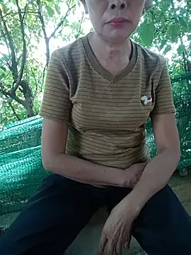 cake2001 XXX чат на живо