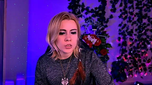 צ'אט XXX בשידור חי של Kumiho_7777