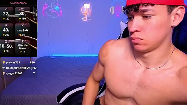 Онлайн чат XXX Luke_Muscle