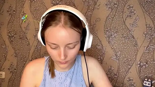 Živý XXX chat EmyMiu