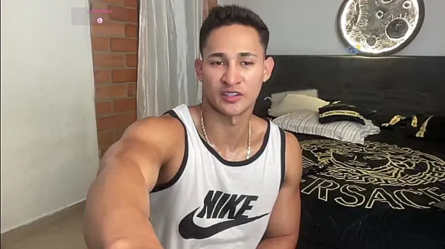 BenjaminCooperk 现场XXX聊天