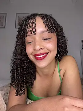 Yasmin777_'s Live XXX Chat