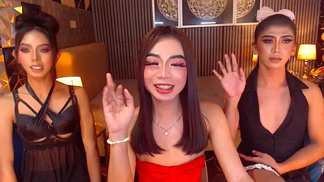 Chat XXX ao vivo de AudreyMilesTrans