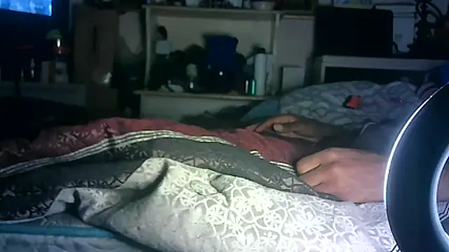 Chat XXX en directo de SINC3R3LY_FIR3
