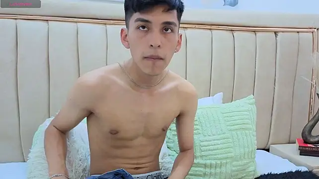 Chat XXX en directo de Julian_Carusso