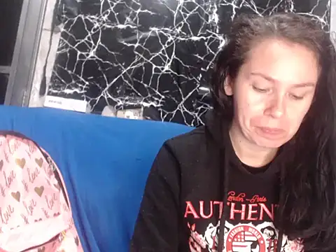 Chat +18 de Venusluxodomme ao vivo