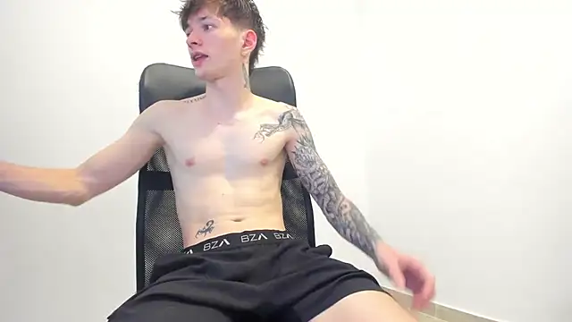 XXX chat uživo modela jake_kylee
