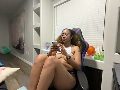 ReeseZen Live XXX-Chat