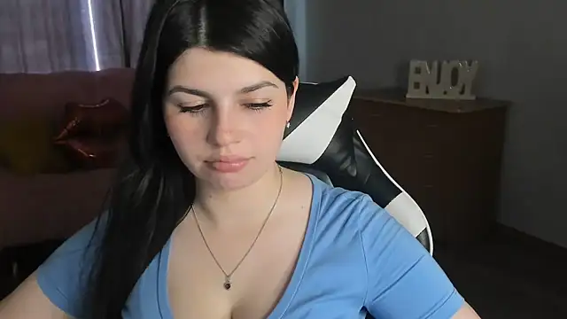 Chat XXX en directo de KisaModel