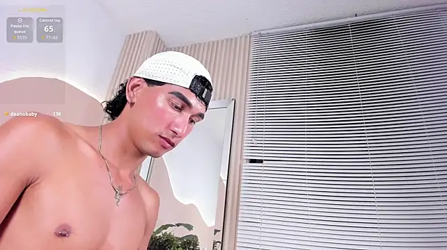 แชท XXX สดของ DanntheWolff