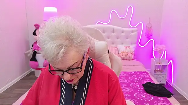 KayleSmolln Live XXX chat
