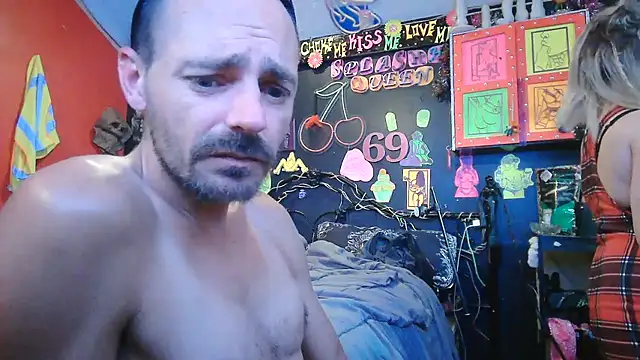 DaddyAndSplashQueen XXX чат на живо