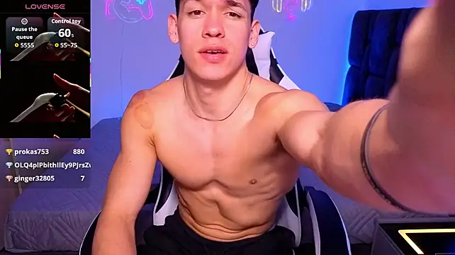 Luke_Muscle Adlı Modelin Canlı XXX Sohbeti