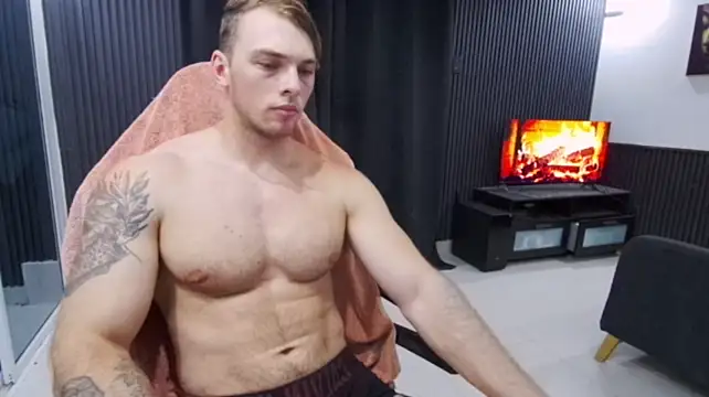 XXX chat uživo modela YourHotGreg
